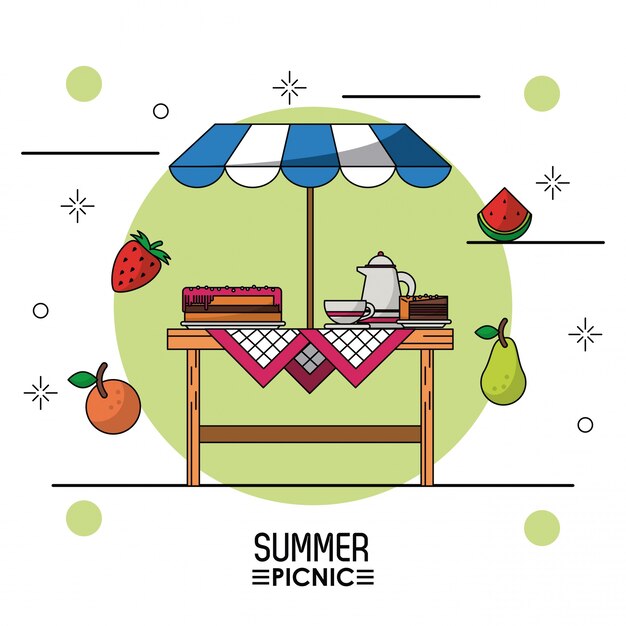 Mesa de picnic de verano con pastel de sombrilla con jarra de café y frutas