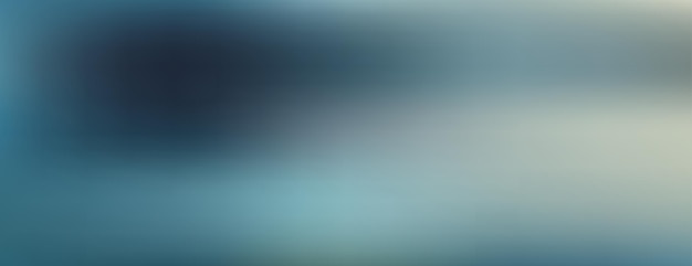 Mezcla el azul claro con el azul real con un borrón suave para un aspecto vibrante y elegante