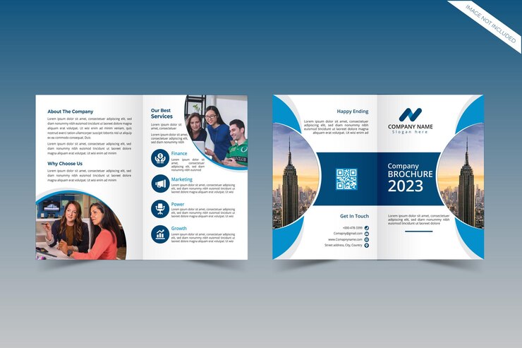 Modelo de folleto de negocios plegable moderno en vector