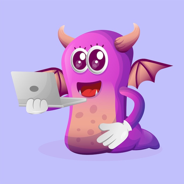 Monstruo púrpura lindo que trabaja usando una computadora portátil