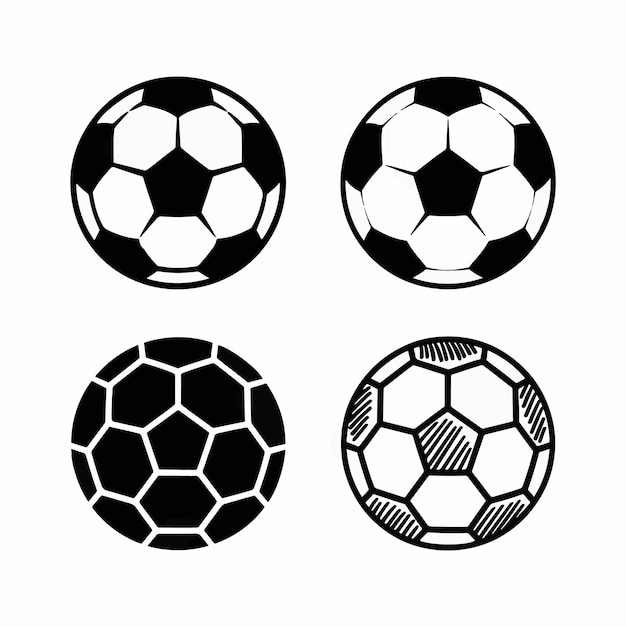 se muestran tres bolas de fútbol con una que se muestra en un fondo blanco