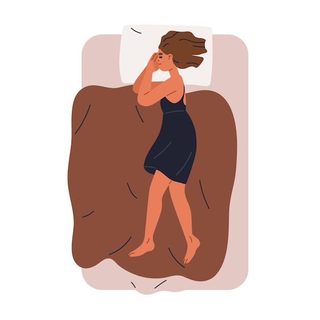 Mujer dormida en la cama, vista superior. chica soñando sobre una almohada, acostada de lado. persona dormida. mujer relajándose en camisón sola en un clima cálido. ilustración de vector plano aislado sobre fondo blanco.