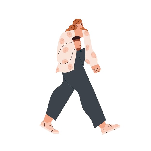 Mujer joven caminando con una taza de café para llevar al aire libre. Persona moderna con bebida caliente, taza de té en la mano, paseando por la calle y disfrutando. Ilustración de vector plano aislado sobre fondo blanco