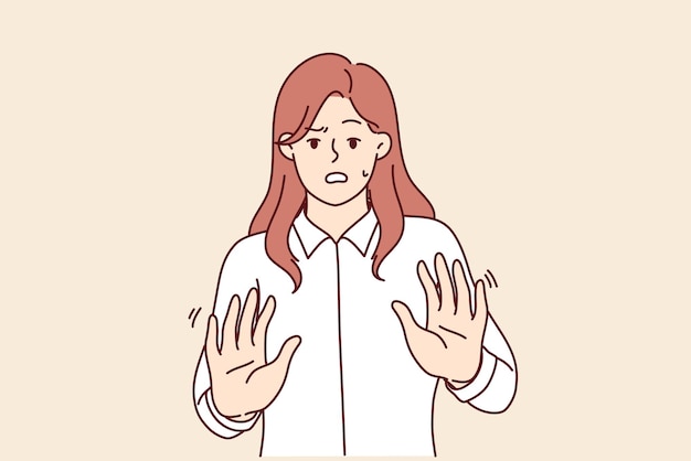 Una mujer de negocios asustada hace un gesto de parada y experimenta un ataque de pánico debido a las noticias económicas