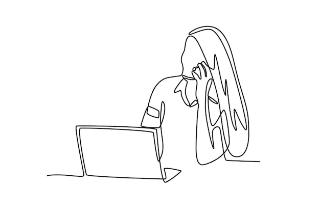 la mujer de negocios haciendo una llamada telefónica delante de la computadora portátil está mirando hacia el lado