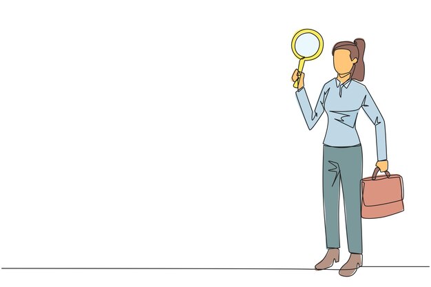 Una mujer de negocios con una sola línea continua sostiene la lupa con la mano derecha y la mano izquierda sostiene el maletín
