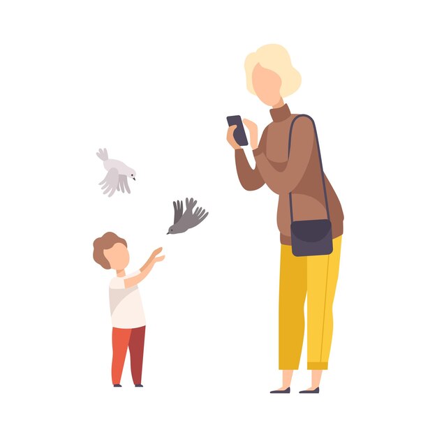 Mujer rubia sin rostro tomando una foto de un niño con palomas en el parque Ilustración vectorial