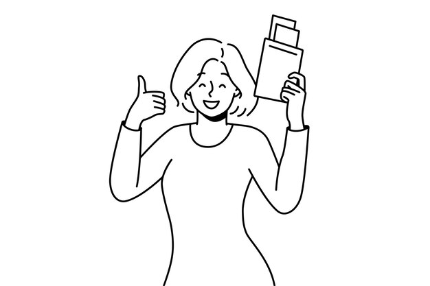 Mujer sonriente con pasaporte en manos