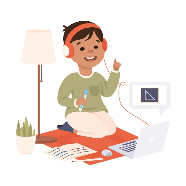 Niño con auriculares estudiando en línea usando computadora Lección a distancia Educación en el hogar Concepto Ilustración vectorial de estilo dibujos animados