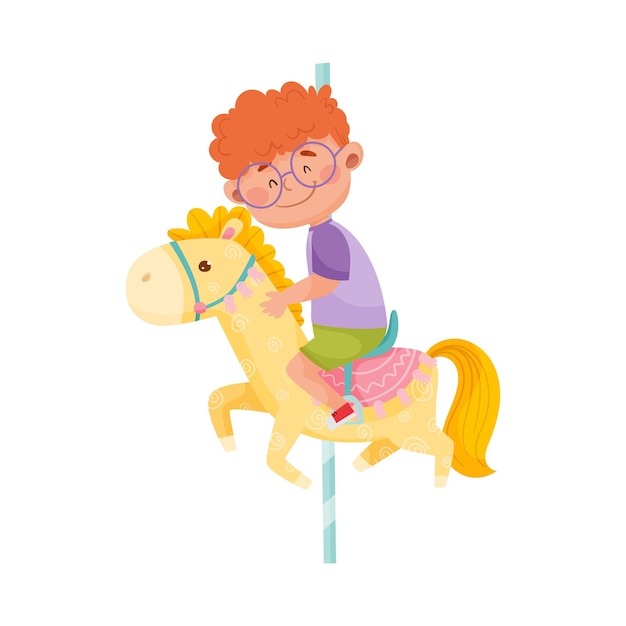 Niño con el cabello rojo montando a caballo o teniendo una ilustración vectorial de paseo en el recinto ferial