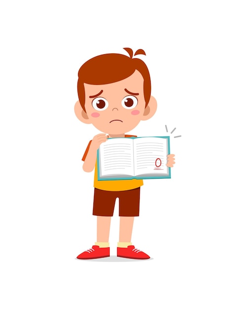Un niño lindo se siente triste porque obtuvo una mala nota en el examen.