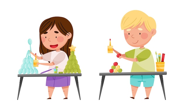 Niño y niña lindos haciendo artesanías Desarrollo de la creatividad e imaginación de los niños Ilustración vectorial de dibujos animados