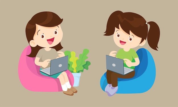 niños en cursos de educación de aprendizaje en línea