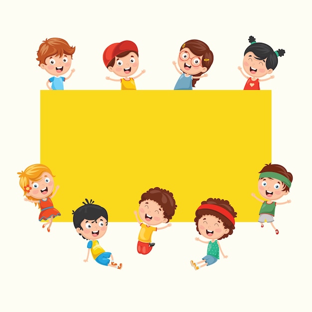 Niños divertidos con tablero en blanco