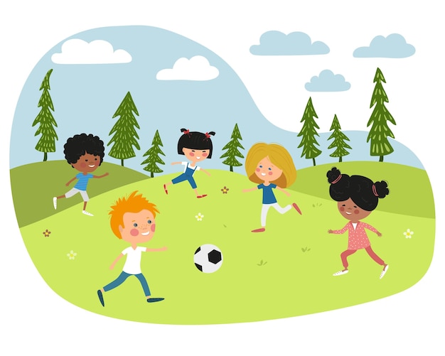 Los niños juegan al fútbol en el campo Niños y niñas juegan con una pelota en el césped