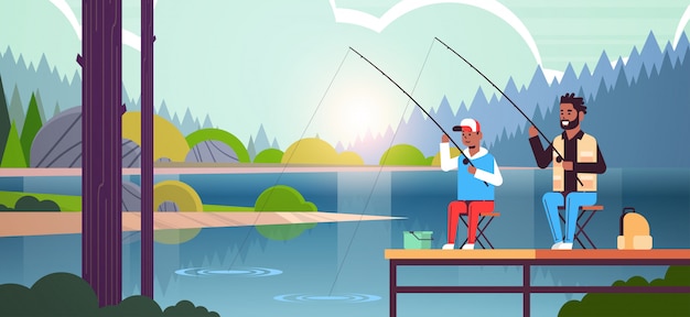 padre e hijo pescando juntos desde el muelle hombre con niño usando cañas familia feliz fin de semana pescador afición concepto agua horizonte bosque paisaje fondo plano integral horizontal