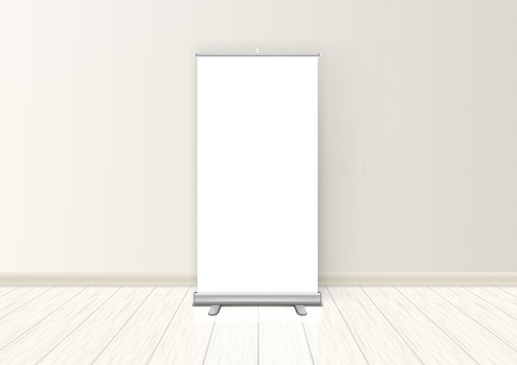 Pantalla de pancarta enrollable realista en blanco en la habitación