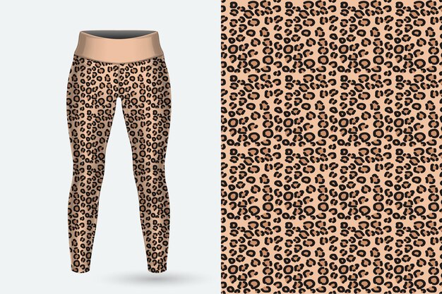 Un par de leggins con estampado de leopardo.