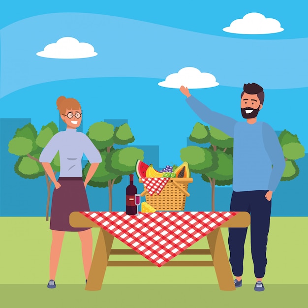 Pareja milenaria smartphone tomando selfie picnic