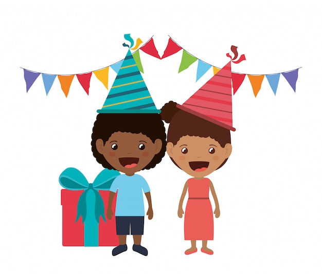 Pareja de niños en celebración de cumpleaños