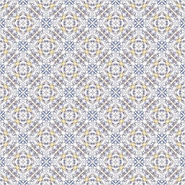 Patrón sin costuras con cuadrados azules y amarillos y la palabra fractal en el fondo blanco.