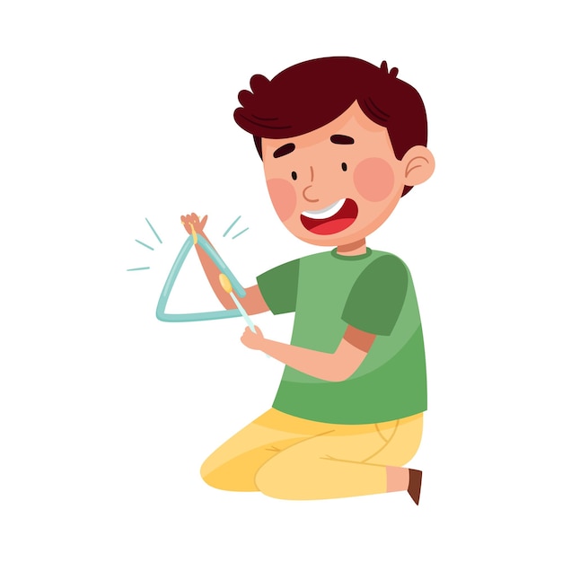 Personaje de niño sonriente sentado y jugando Ilustración vectorial de triángulo
