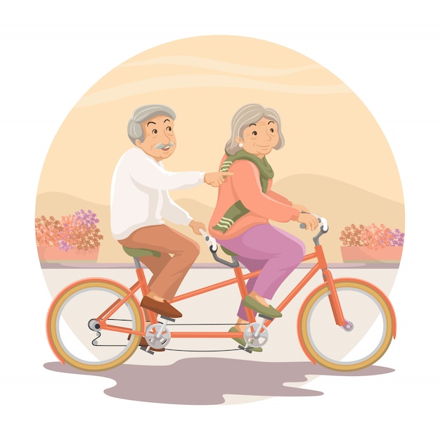 Las personas mayores. Abuelo y abuela andan juntos en bicicleta tándem