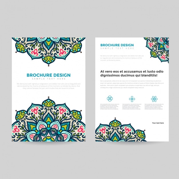 Vector plantilla de folleto con mandalas