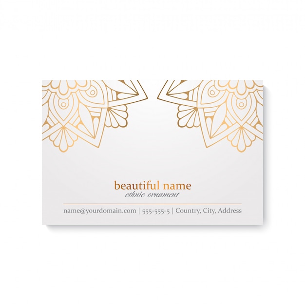 Plantilla de tarjeta de visita de lujo con estilo étnico, color blanco y dorado