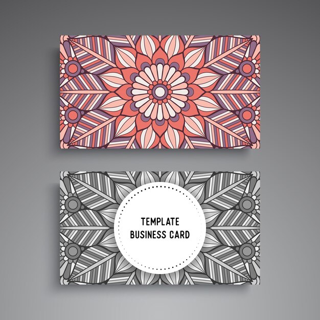 Plantilla de tarjeta de visita ornamental Mandala