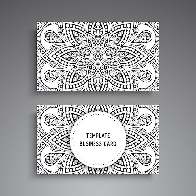 Plantilla de tarjeta de visita ornamental mandala