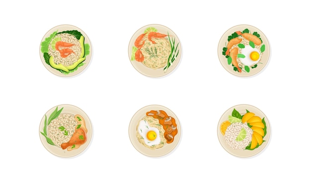 Platos tailandeses y platos principales con arroz al vapor, mariscos y arroz