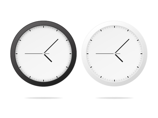 Reloj de oficina de pared blanco y negro.