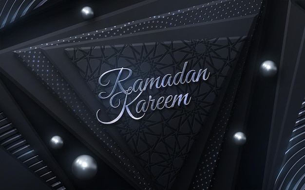 Signo de plata de ramadán kareem sobre fondo geométrico negro