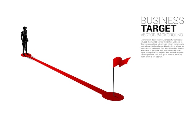 Silueta de empresario de pie en el camino de la ruta hacia la bandera roja en la meta. concepto de personas listas para comenzar una carrera y un negocio hacia el éxito.
