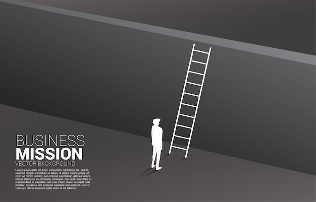 Silueta de hombre de negocios listo para cruzar la pared con escalera. Concepto de visión, misión y objetivo del negocio.