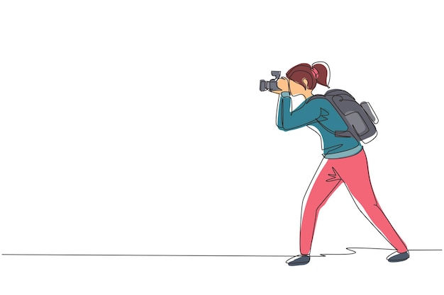 Una sola línea continua dibujando a una periodista o reportera con una mochila haciendo imágenes vectoriales.