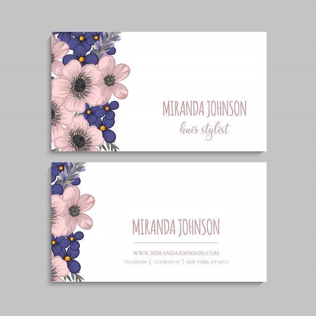 Tarjeta de visita con hermosas flores. Modelo