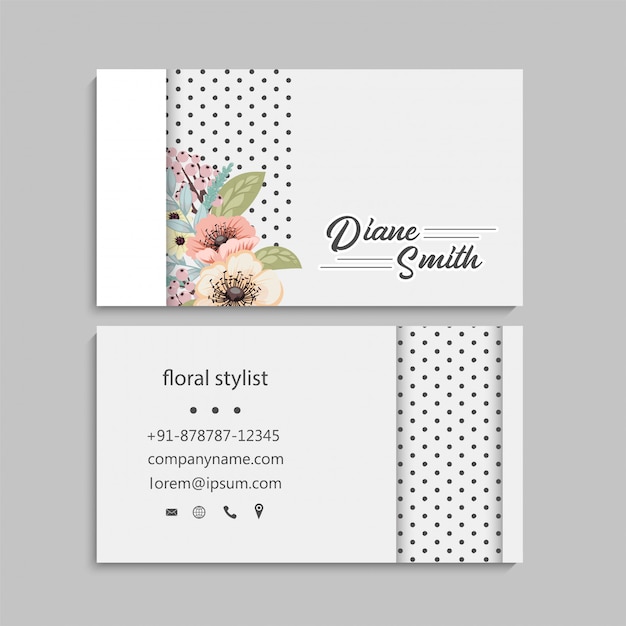 Tarjeta de visita con hermosas flores. Modelo