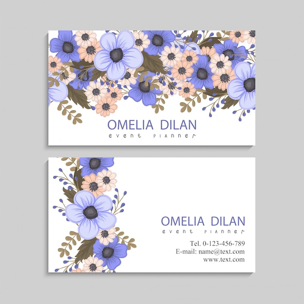 Tarjeta de visita con hermosas flores.