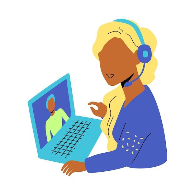 trabajadora con auriculares en video charlando con un compañero de trabajo