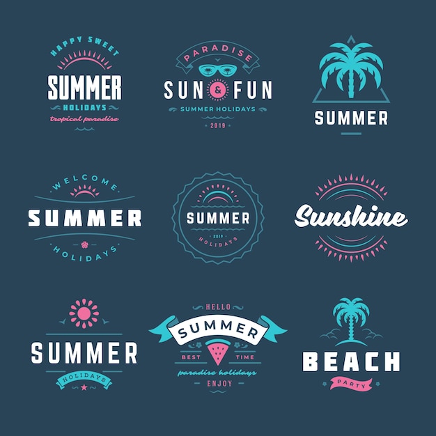 Vacaciones de verano etiquetas e insignias conjunto de diseño de tipografía retro. Plantillas para tarjetas de felicitación, carteles y diseño de indumentaria. Ilustración vectorial.