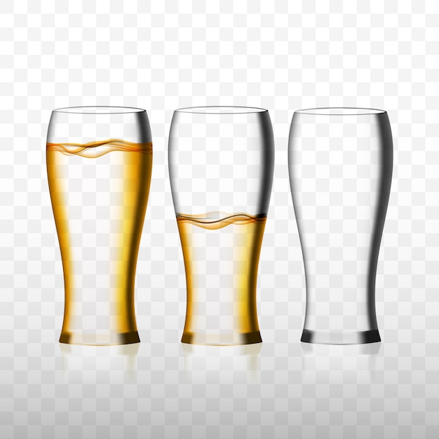 Vasos de cerveza vacíos y llenos