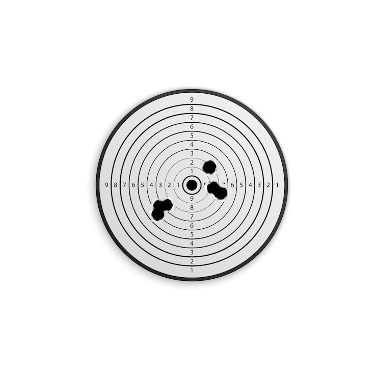 Vector Gratis bullet holes target realistic composition on white with paper target with holes