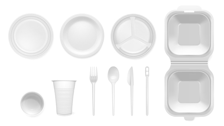 Vector Gratis mockup realistis peralatan makan sekali pakai berupa item plastik putih untuk piknik, ilustrasi vektor terisolasi