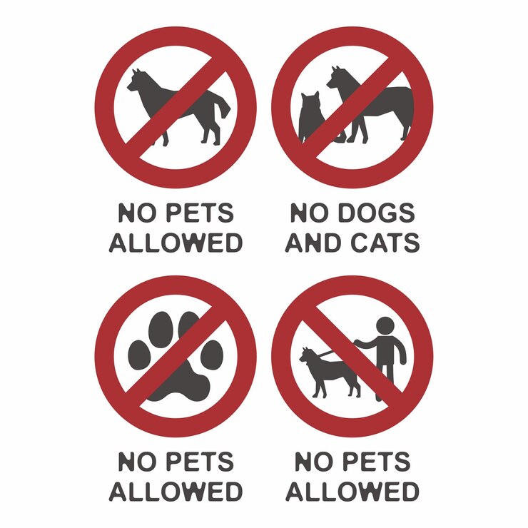 a sign that says no pets allowed and no pets allowed