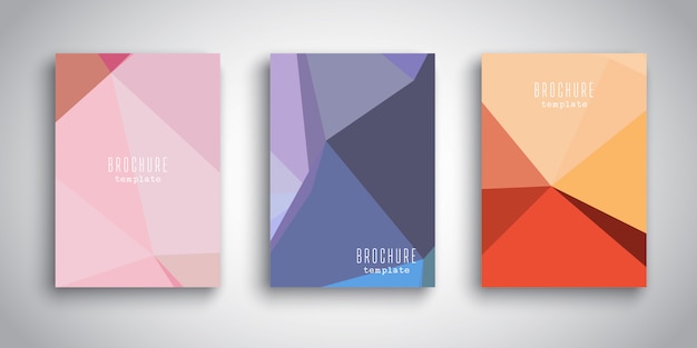 Kostenloser Vektor broschüren vorlagen mit abstrakten low-poly-designs
