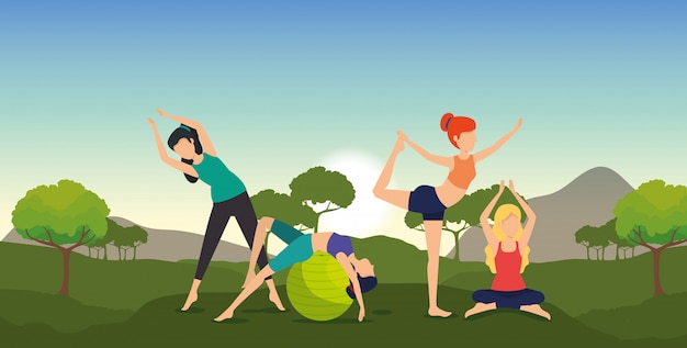 Kostenloser Vektor eignungsfrauen üben yoga mit bergen und bäumen