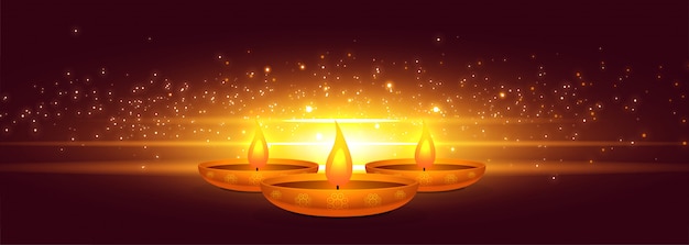 Glühendes diwali diya mit heller Scheinfahne