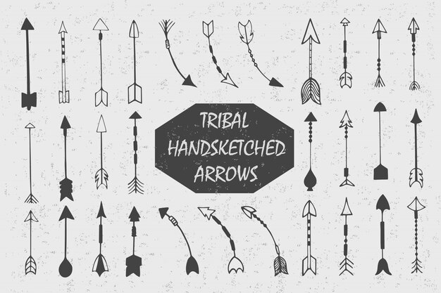 Hand gezeichnet mit der Stammes- Weinlese der Tinte eingestellt mit Pfeilen. Ethnische Illustration, traditionelles Symbol der Indianer.